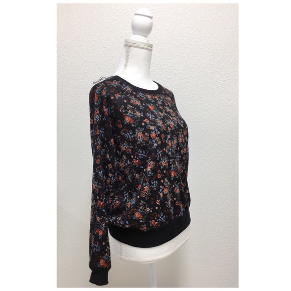 F21 floral pullover sweater - Picture 2 of 6